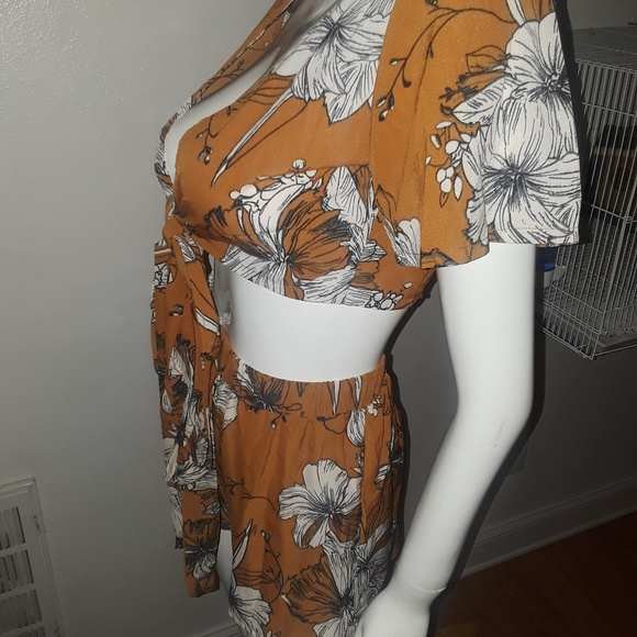 Women's clothes size :S - Picture 4 of 5